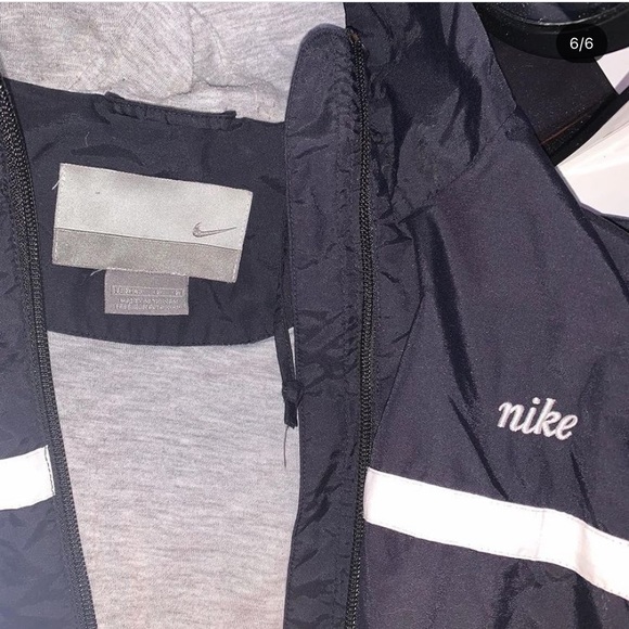 nike vintage black vest [s] - Picture 6 of 6